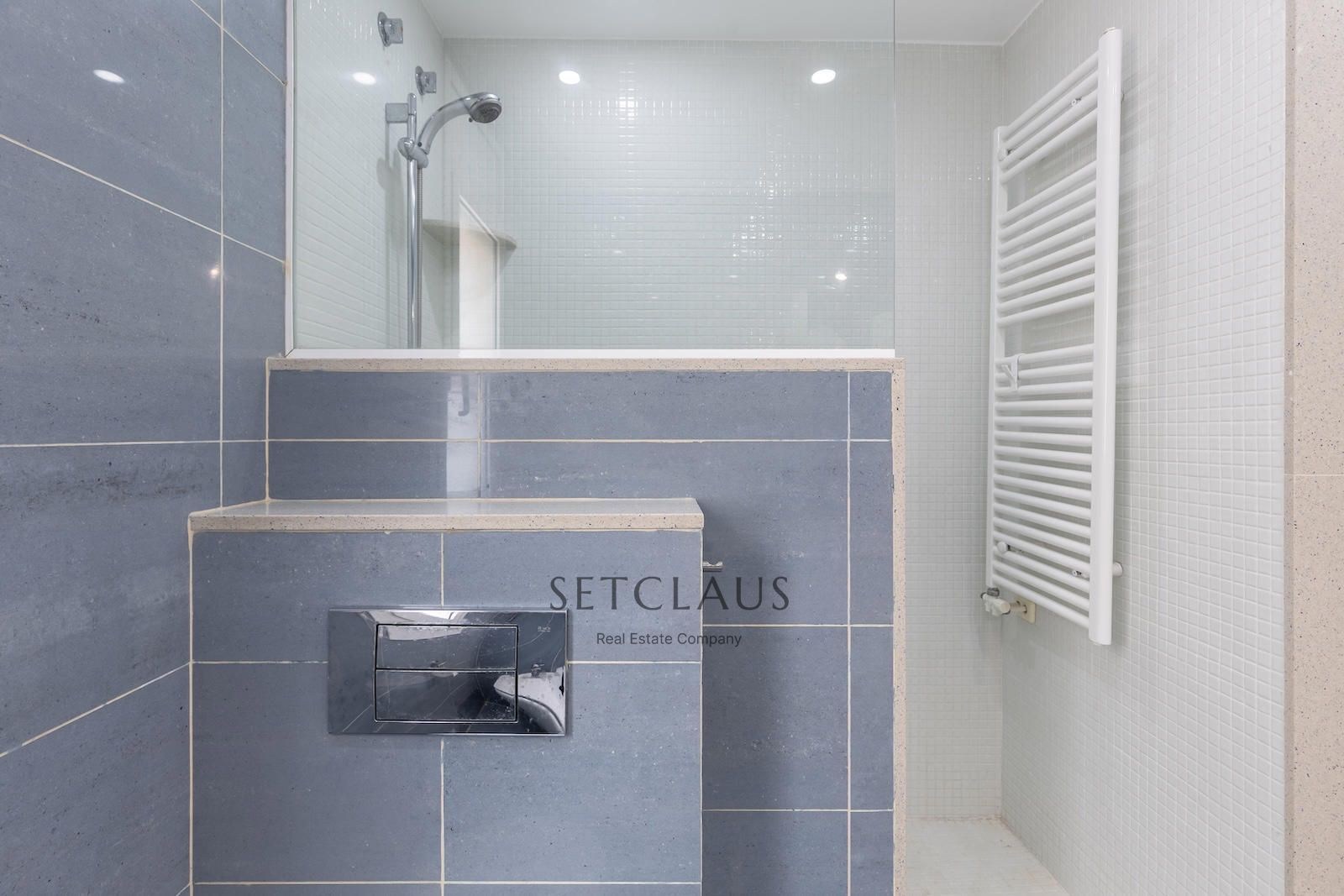 Comprar Chalet independiente con jardín de 325 m² y 5 habitaciones en Can Teixidó (Alella) foto 45