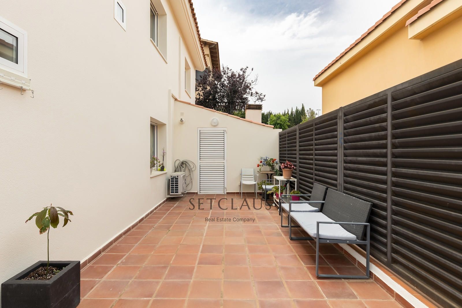 Comprar Chalet independiente con jardín de 325 m² y 5 habitaciones en Can Teixidó (Alella) foto 63