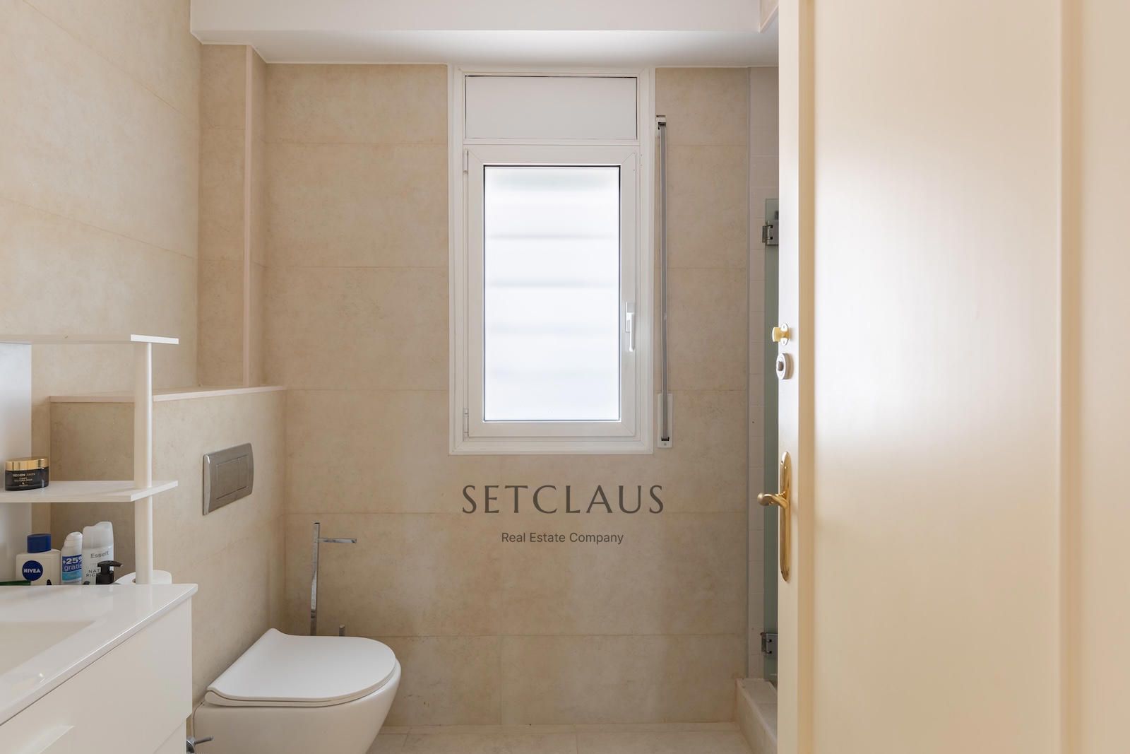 Comprar Chalet independiente con jardín de 325 m² y 5 habitaciones en Can Teixidó (Alella) foto 66