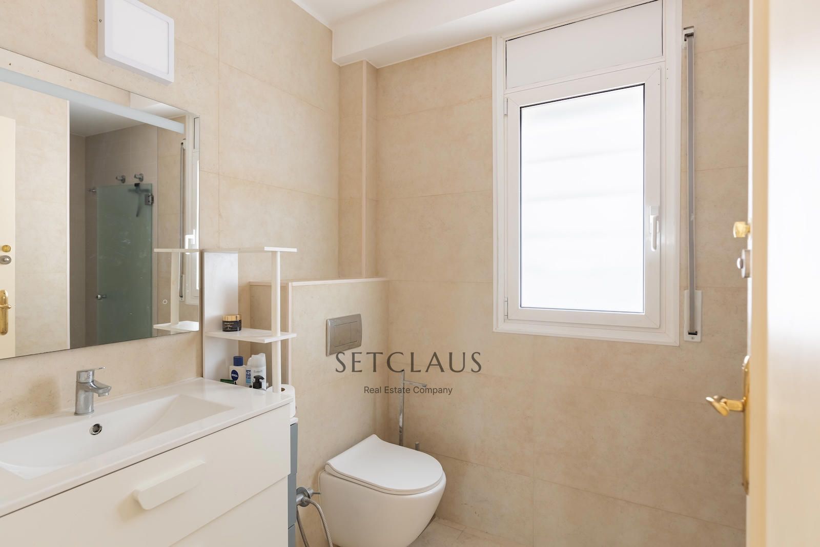 Comprar Chalet independiente con jardín de 325 m² y 5 habitaciones en Can Teixidó (Alella) foto 67