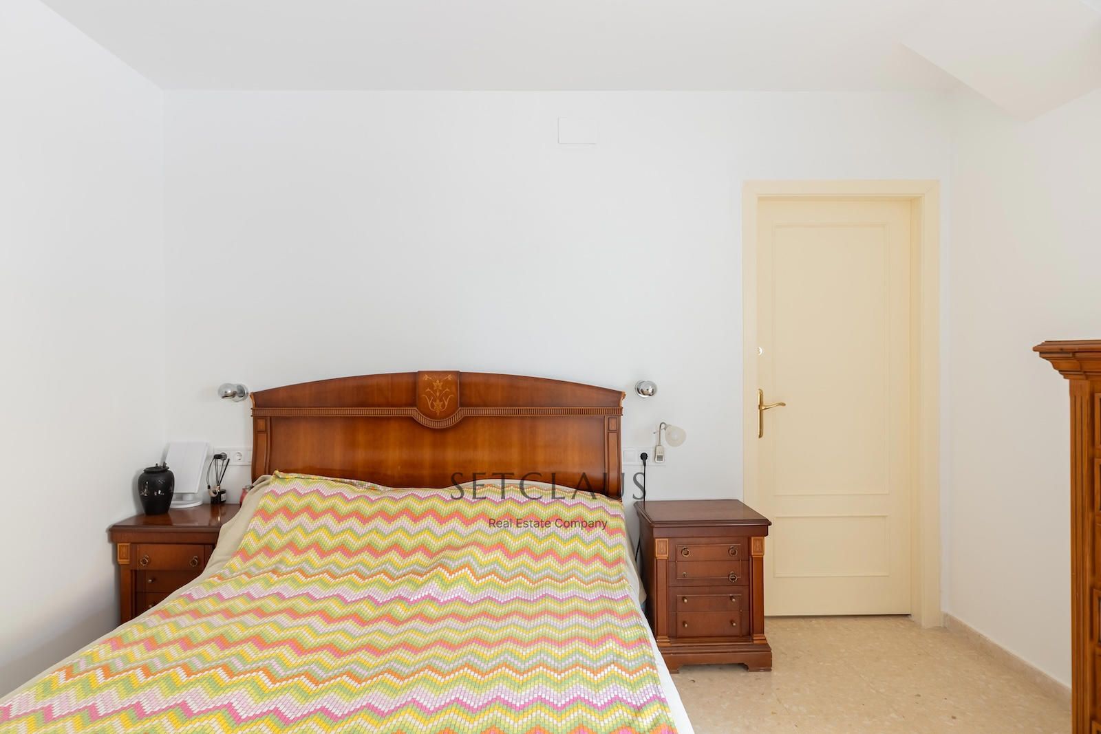 Comprar Chalet independiente con jardín de 325 m² y 5 habitaciones en Can Teixidó (Alella) foto 72