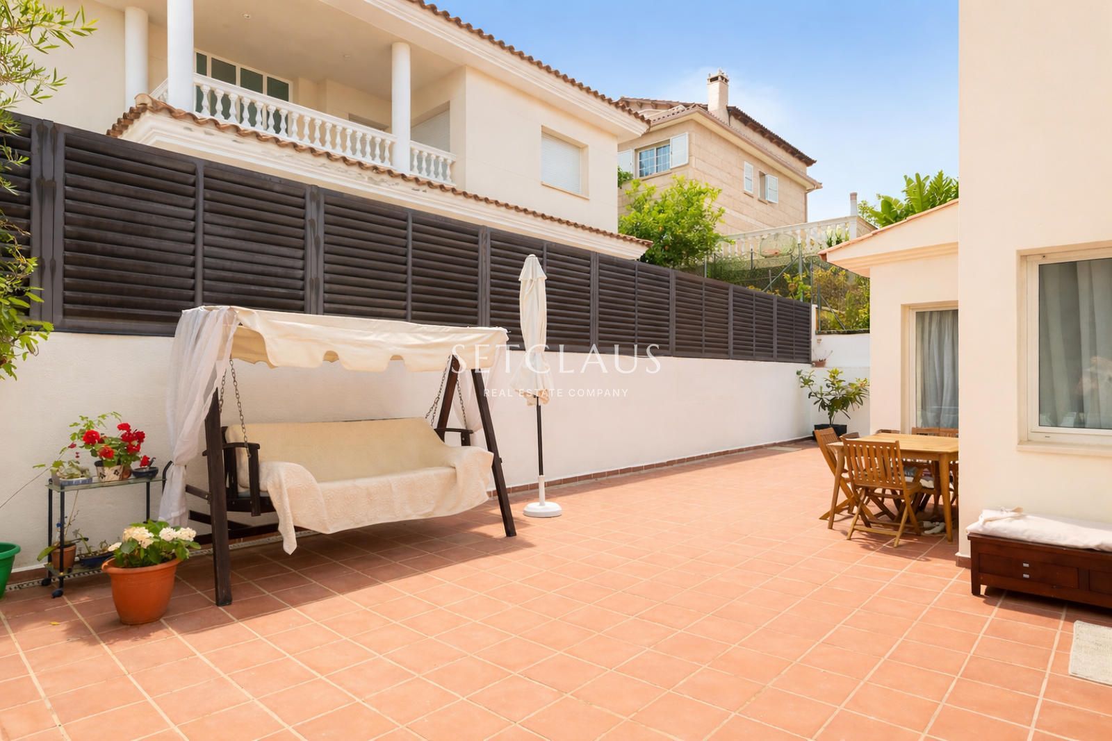 Comprar Chalet independiente con jardín de 325 m² y 5 habitaciones en Can Teixidó (Alella) foto 57