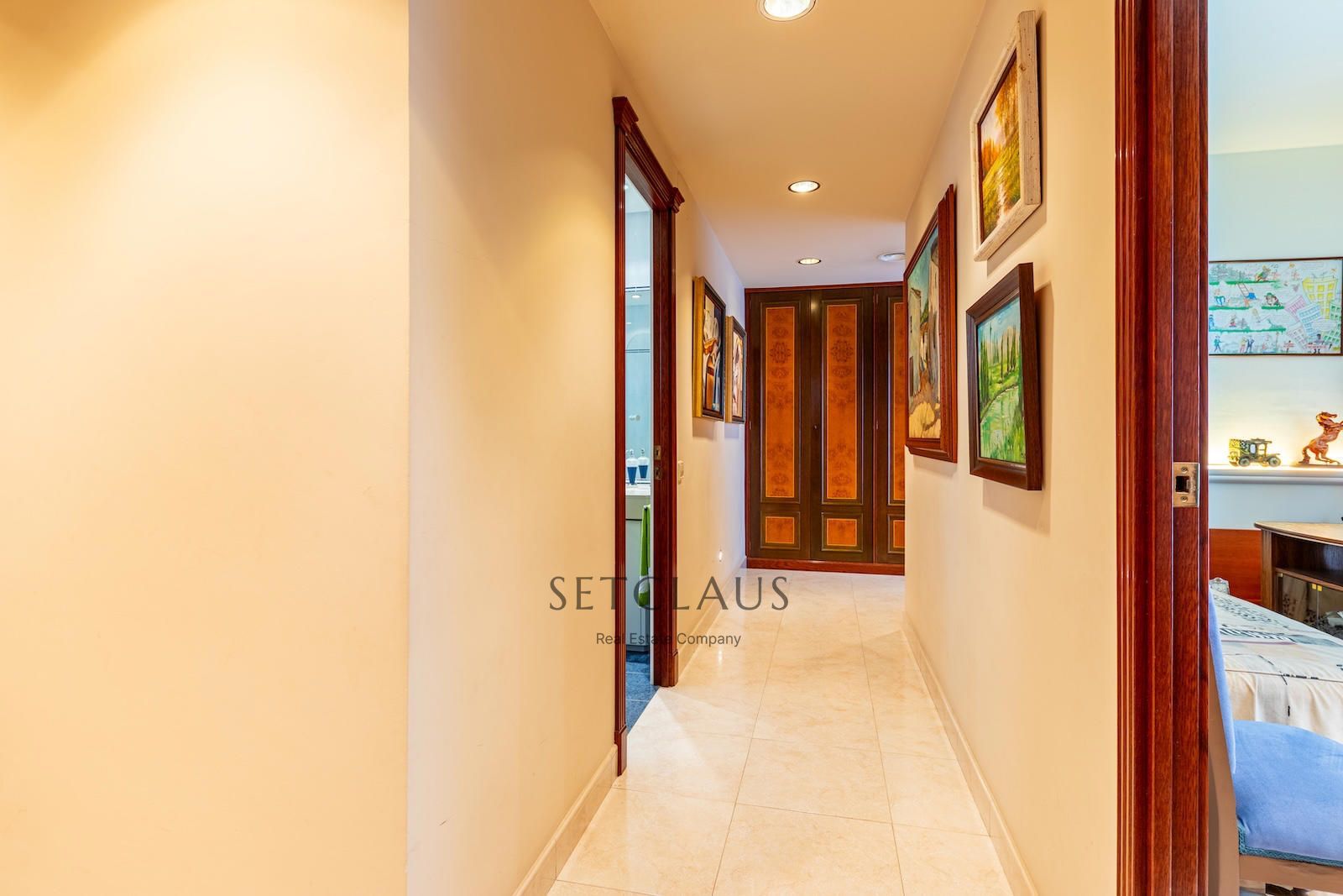 Comprar Ático XXL en pleno centro de Badalona foto 28