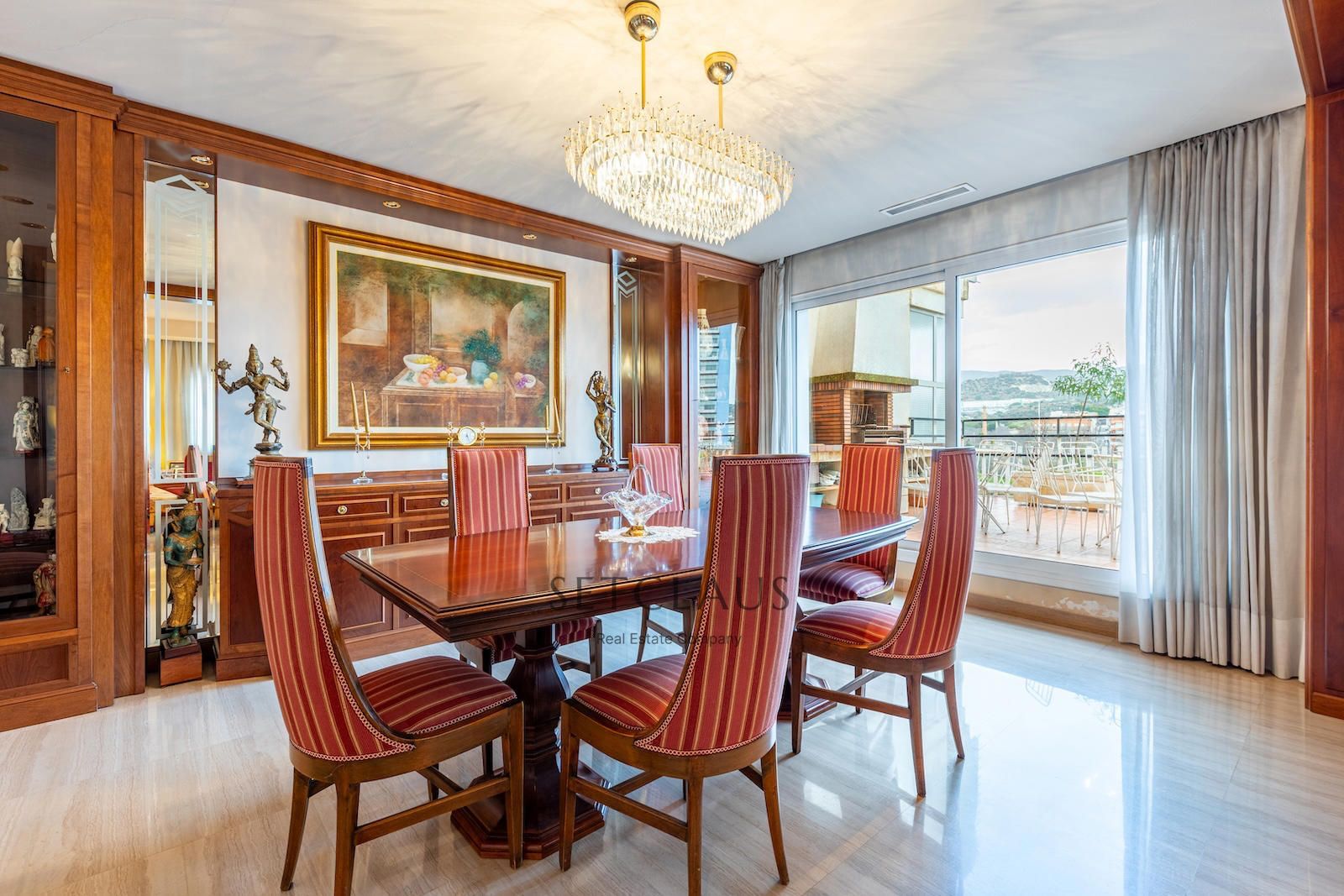 Comprar Ático XXL en pleno centro de Badalona foto 5