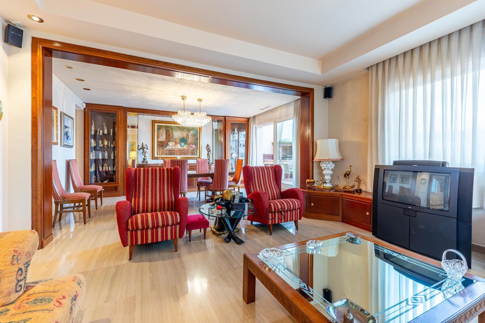 Comprar Ático XXL en pleno centro de Badalona foto 4