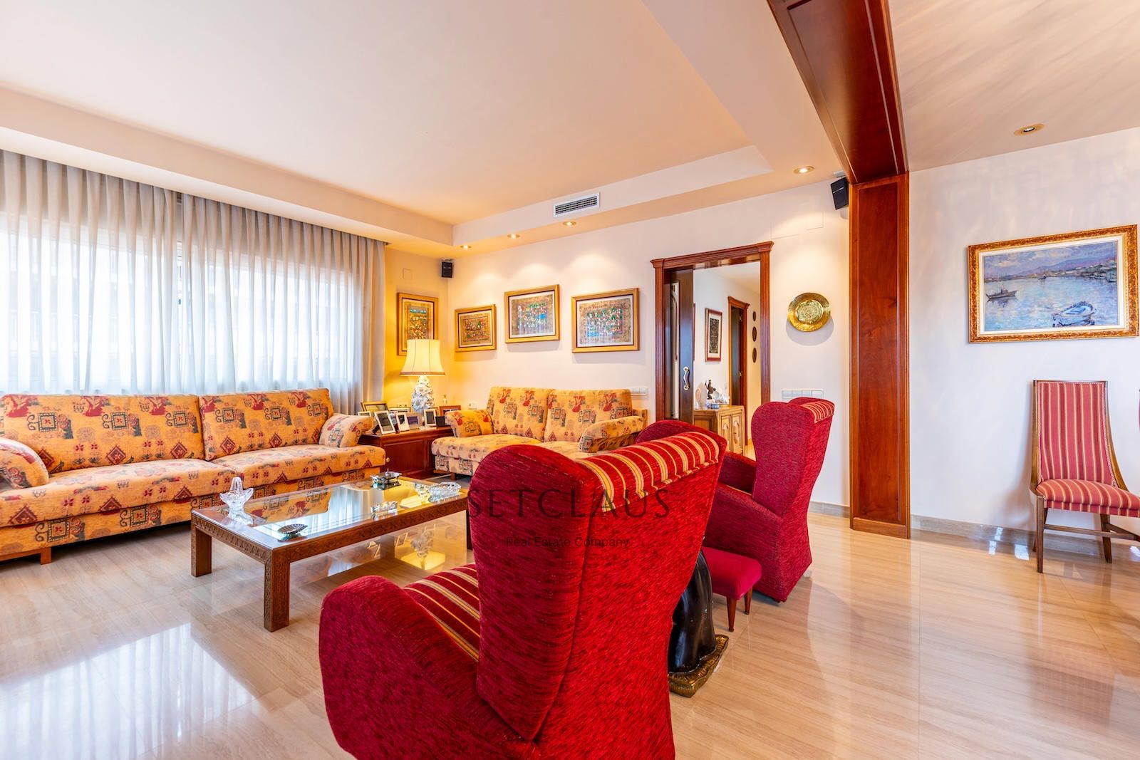 Comprar Ático XXL en pleno centro de Badalona foto 8