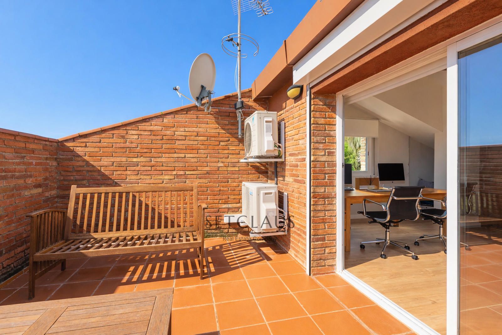 Inmueble Exclusive detached villa in El Masnou with saltwater pool and southwest orientation, just minutes from the sea foto 48