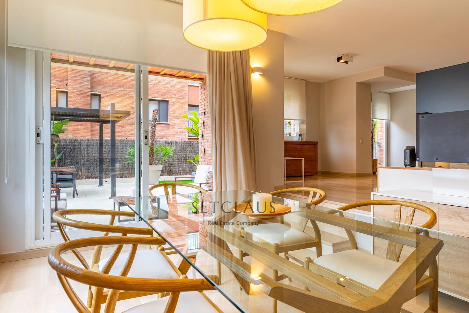 Inmueble Exclusive detached villa in El Masnou with saltwater pool and southwest orientation, just minutes from the sea foto 12