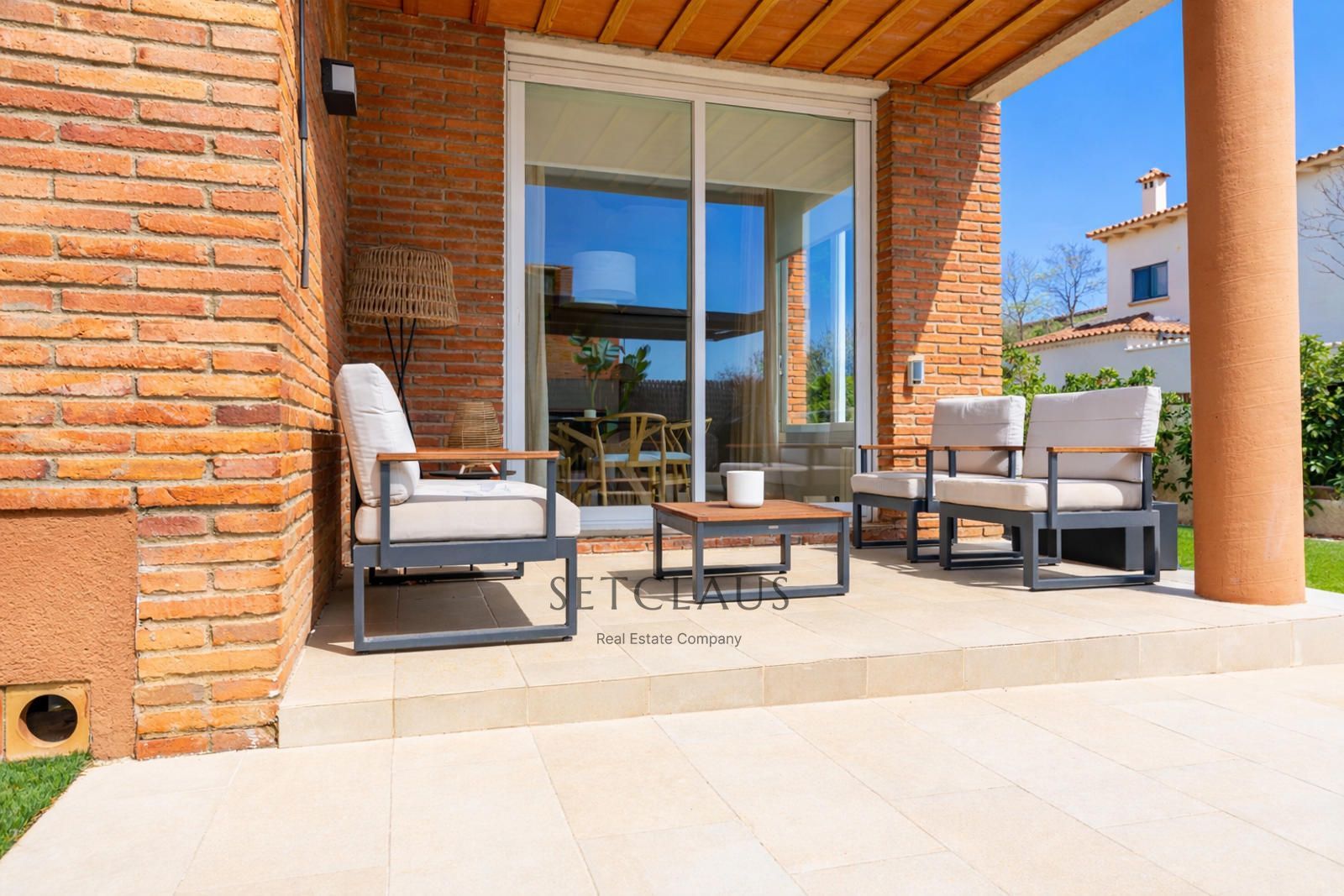 Inmueble Exclusive detached villa in El Masnou with saltwater pool and southwest orientation, just minutes from the sea foto 14