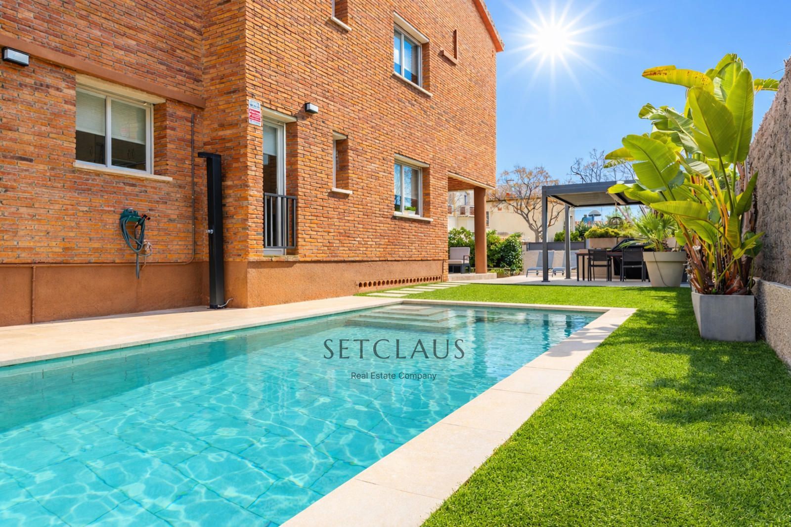 Inmueble Exclusive detached villa in El Masnou with saltwater pool and southwest orientation, just minutes from the sea foto 58