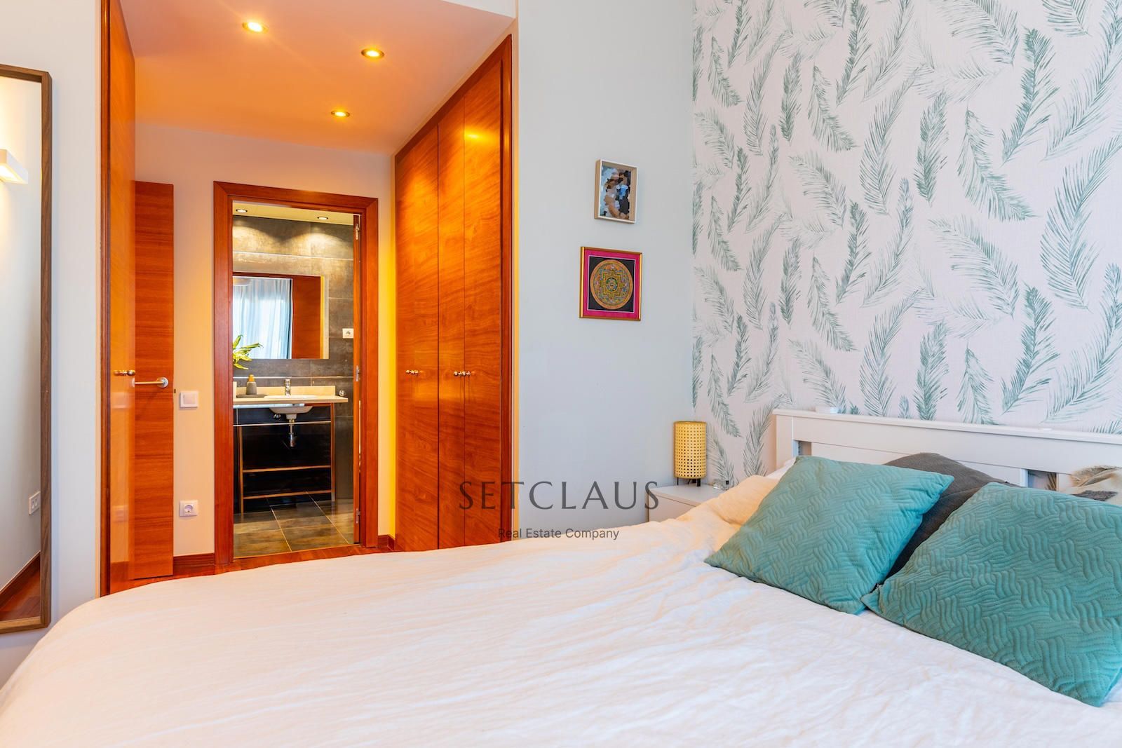 Comprar Planta baja con terraza y vistas al mar en finca con piscina en Teià foto 21