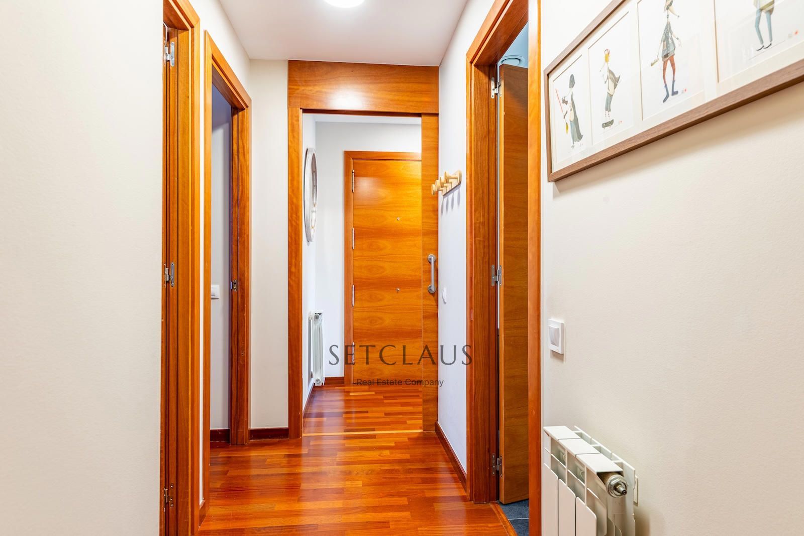 Comprar Planta baja con terraza y vistas al mar en finca con piscina en Teià foto 23