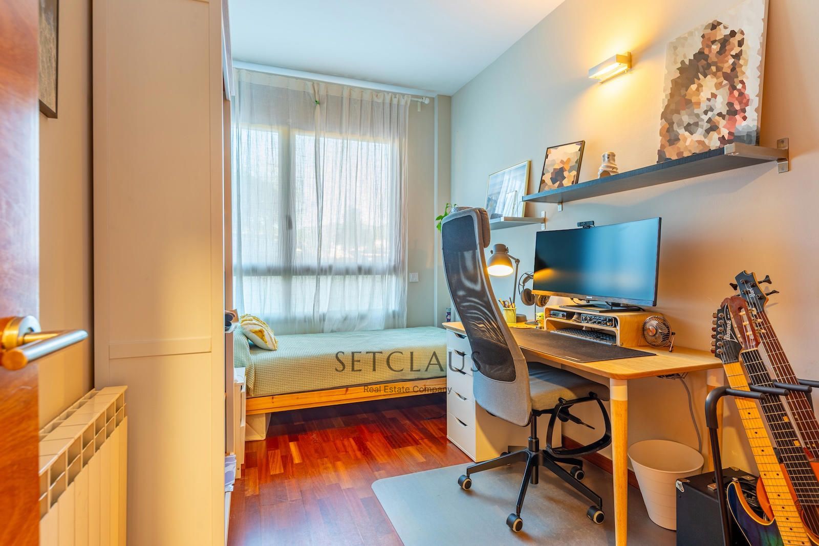 Comprar Planta baja con terraza y vistas al mar en finca con piscina en Teià foto 24