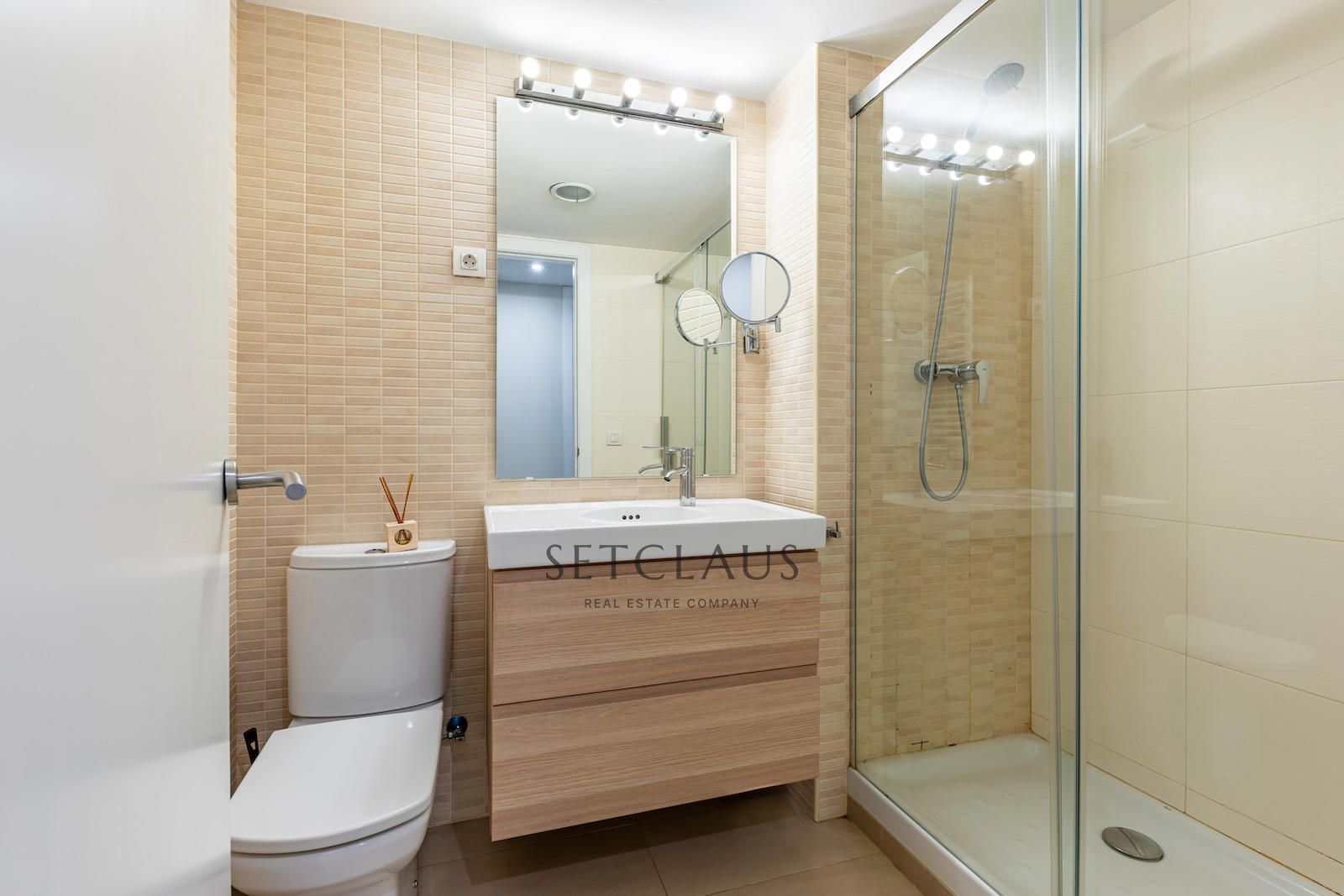 Inmueble Ático dúplex con vistas al mar y terraza solárium en El Masnou centro foto 25