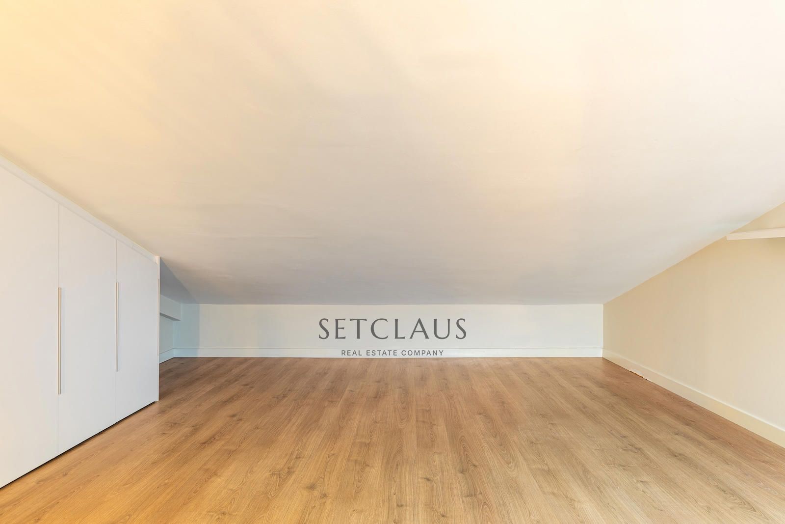 Inmueble Ático dúplex con vistas al mar y terraza solárium en El Masnou centro foto 12