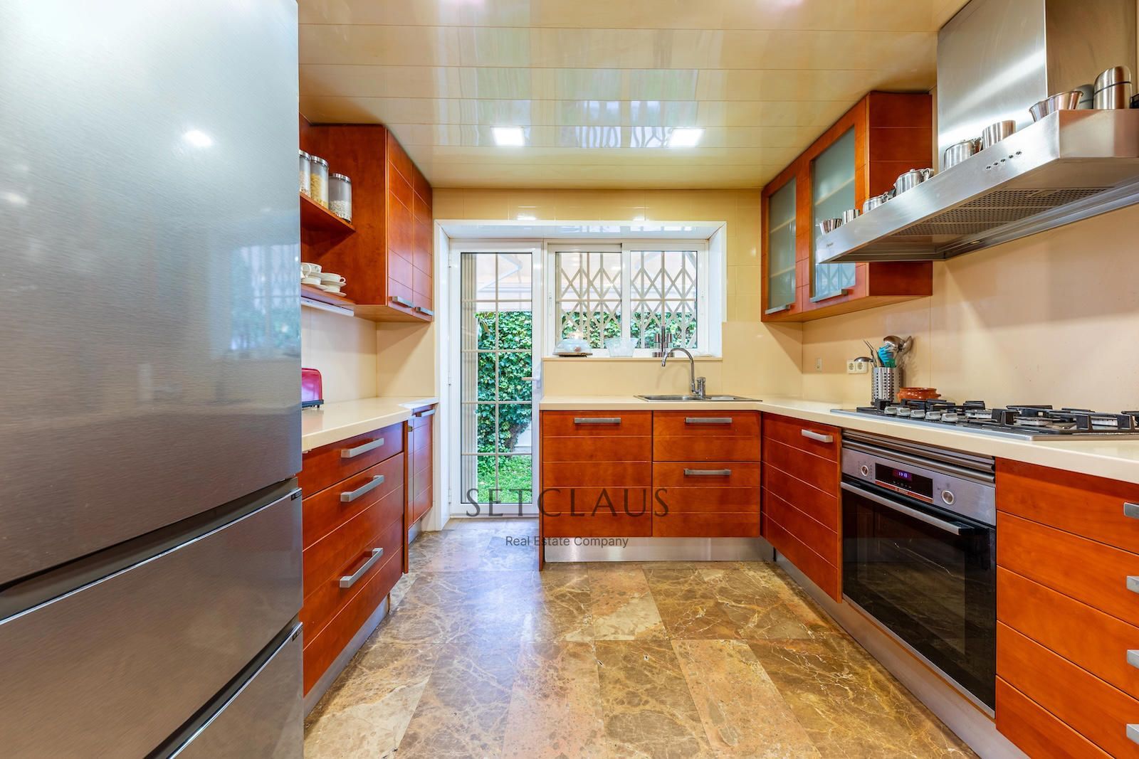 Comprar Chalet independiente con 6 habitaciones y jardín privado en Teià foto 17