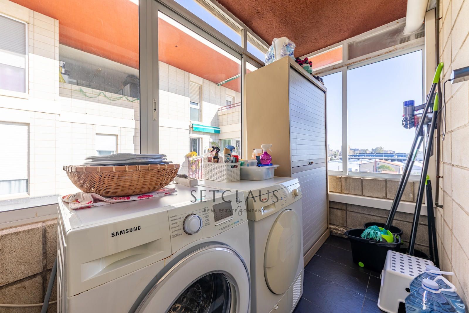 Comprar Dúplex en segunda línea de mar con vistas panorámicas y 2 plazas de garaje en Premià de Mar. foto 39