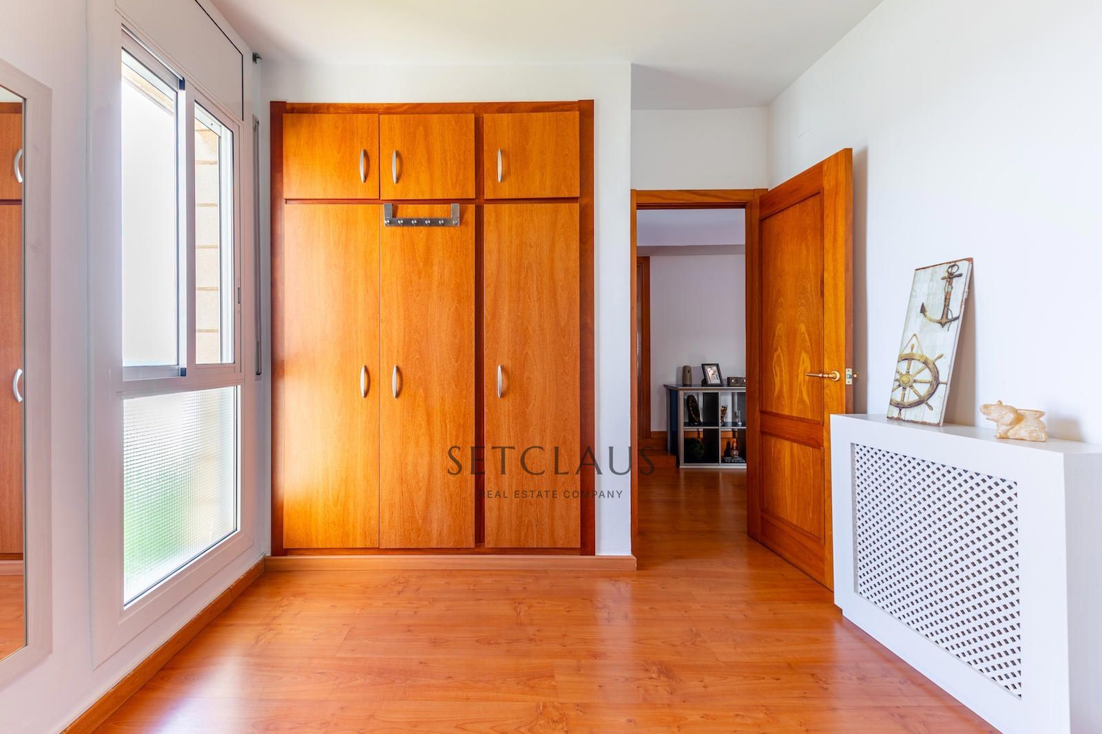 Comprar Dúplex en segunda línea de mar con vistas panorámicas y 2 plazas de garaje en Premià de Mar. foto 32