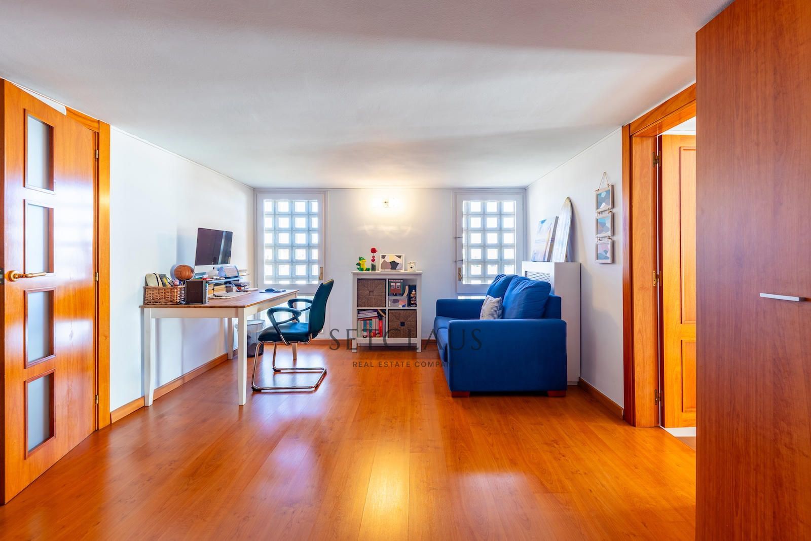 Comprar Dúplex en segunda línea de mar con vistas panorámicas y 2 plazas de garaje en Premià de Mar. foto 33