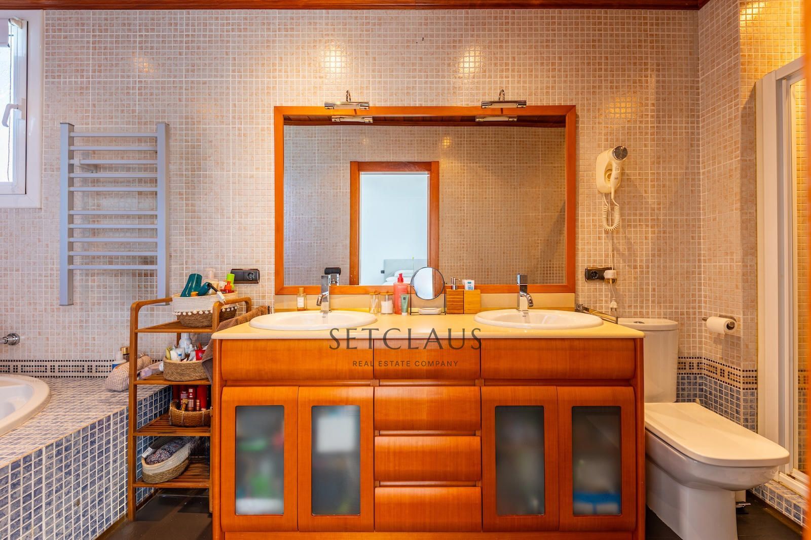 Comprar Dúplex en segunda línea de mar con vistas panorámicas y 2 plazas de garaje en Premià de Mar. foto 22