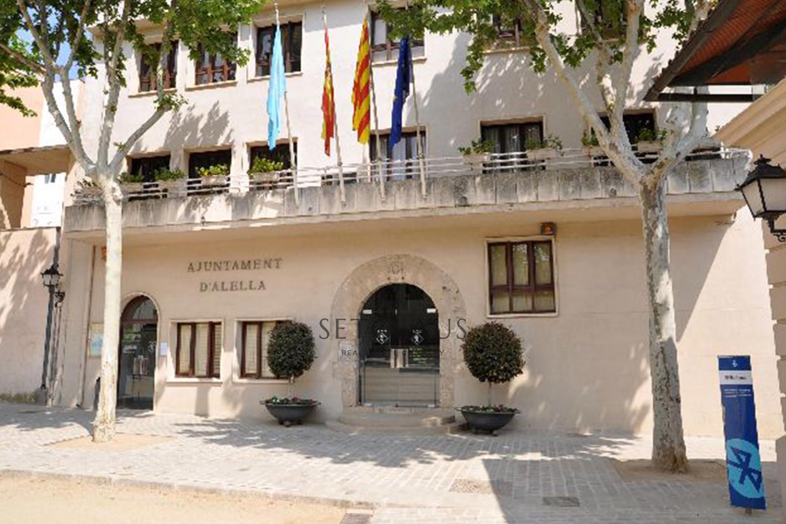 Comprar Local Comercial en el centro de Alella foto 8