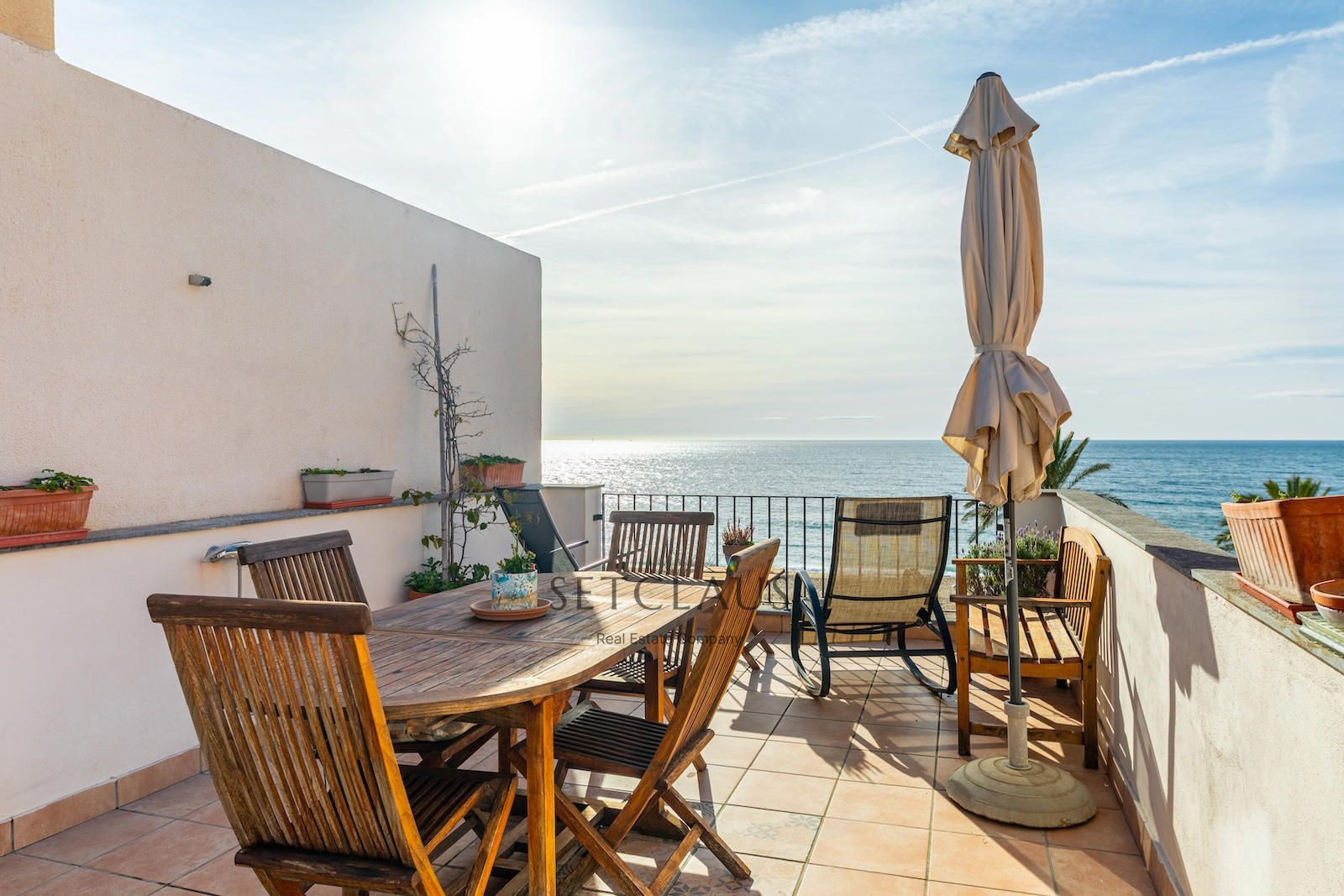 Comprar Adosada en primera línea de mar con vistas panorámicas y parking en El Masnou foto 18