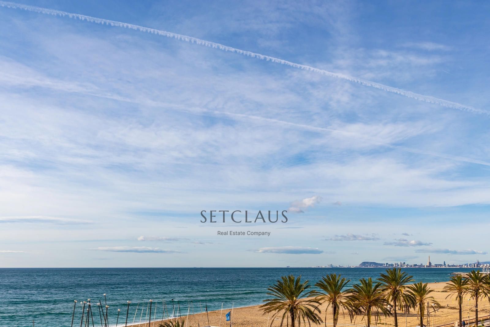 Comprar Adosada en primera línea de mar con vistas panorámicas y parking en El Masnou foto 19