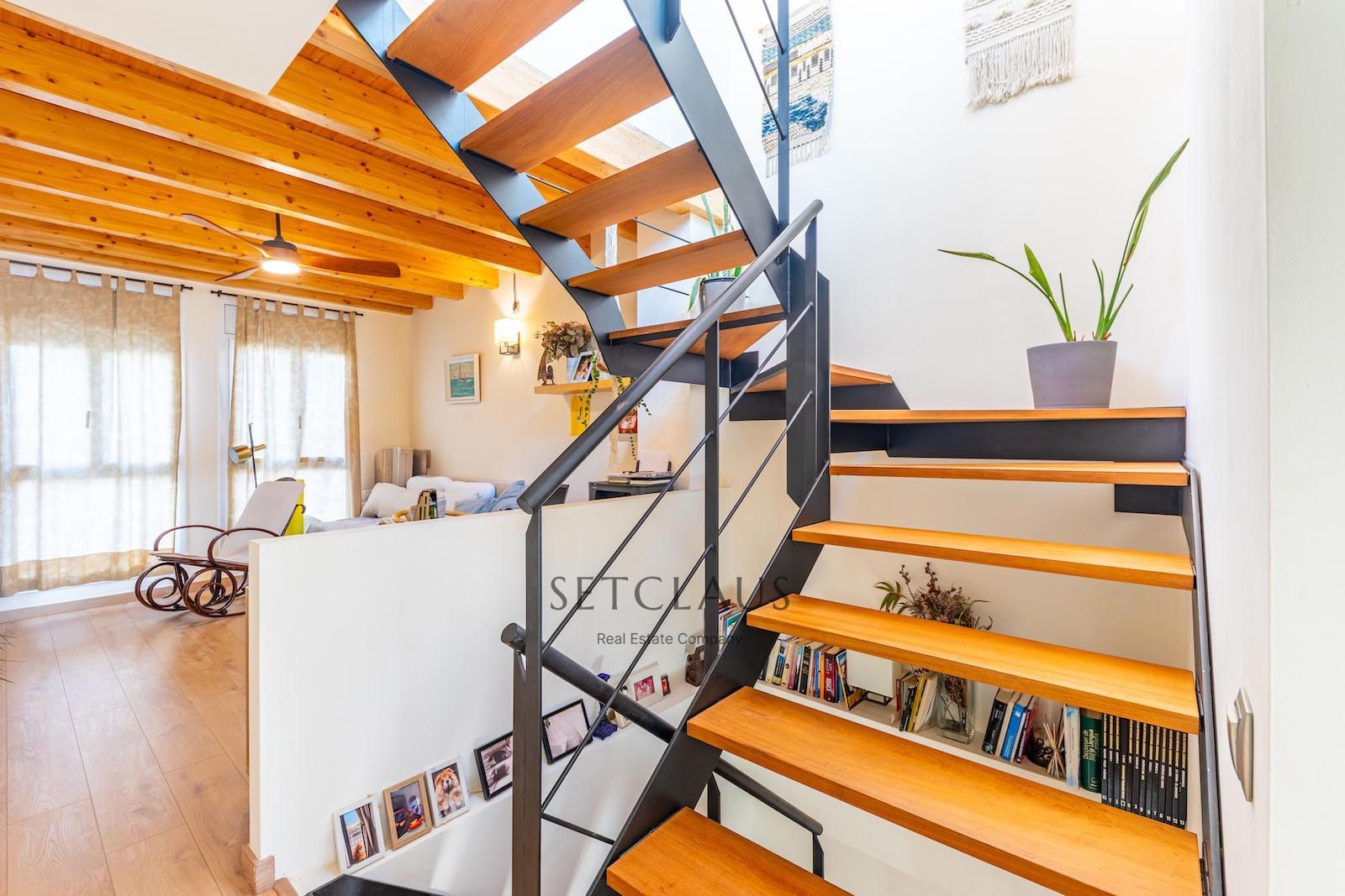 Comprar Adosada en primera línea de mar con vistas panorámicas y parking en El Masnou foto 23