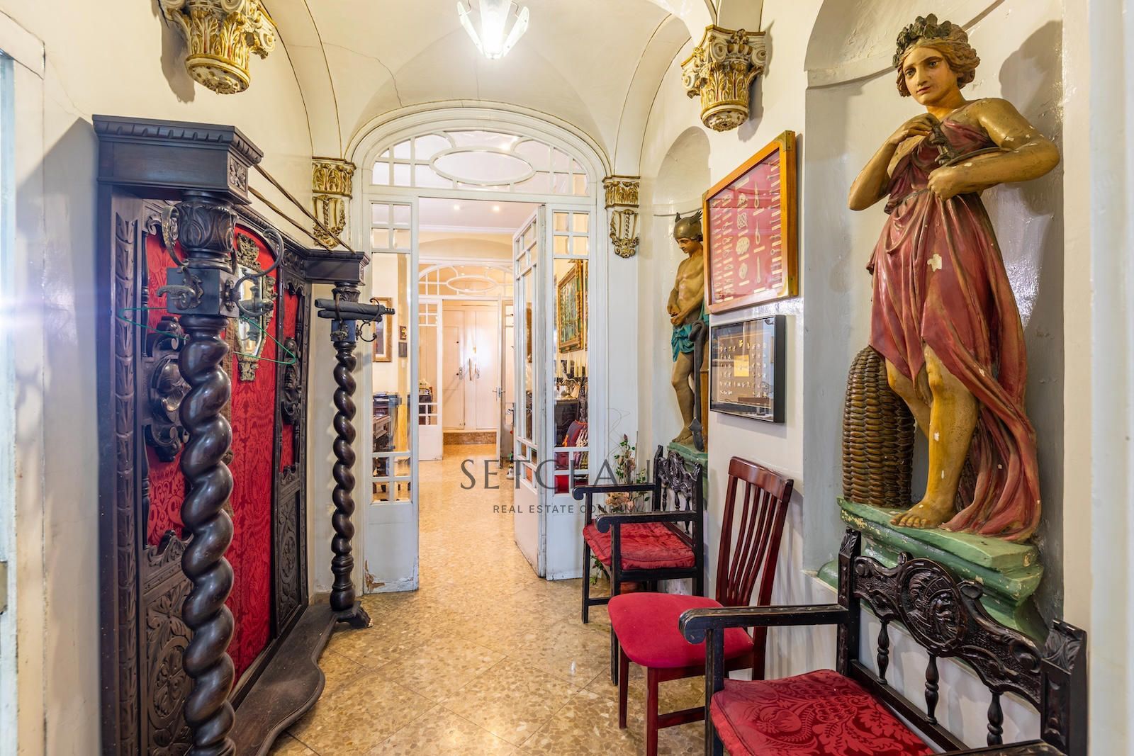 Comprar Primera línea de mar en El Masnou: 476 m² con vistas abiertas a Barcelona y Puerto foto 12