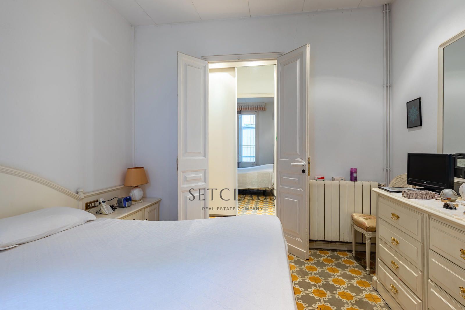 Comprar Primera línea de mar en El Masnou: 476 m² con vistas abiertas a Barcelona y Puerto foto 15