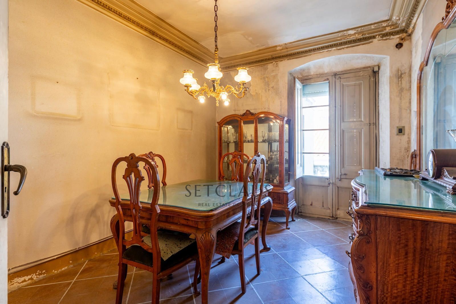 Comprar Primera línea de mar en El Masnou: 476 m² con vistas abiertas a Barcelona y Puerto foto 22