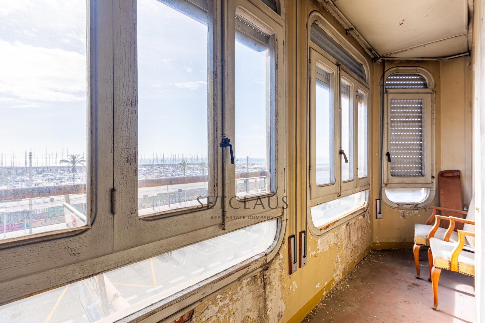 Comprar Primera línea de mar en El Masnou: 476 m² con vistas abiertas a Barcelona y Puerto foto 26