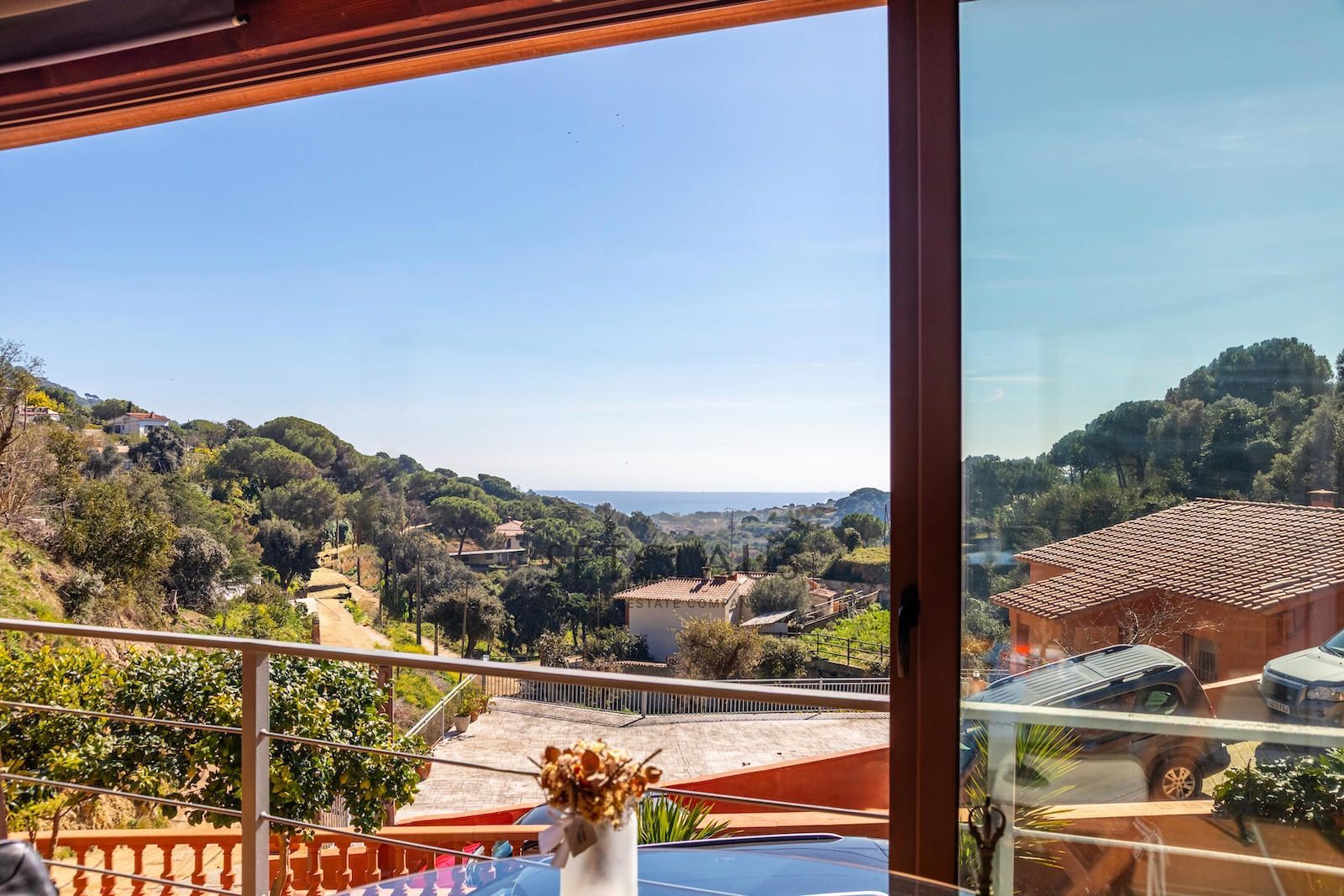 Inmueble Chalet independiente en urbanización Santa FE Teià. foto 3