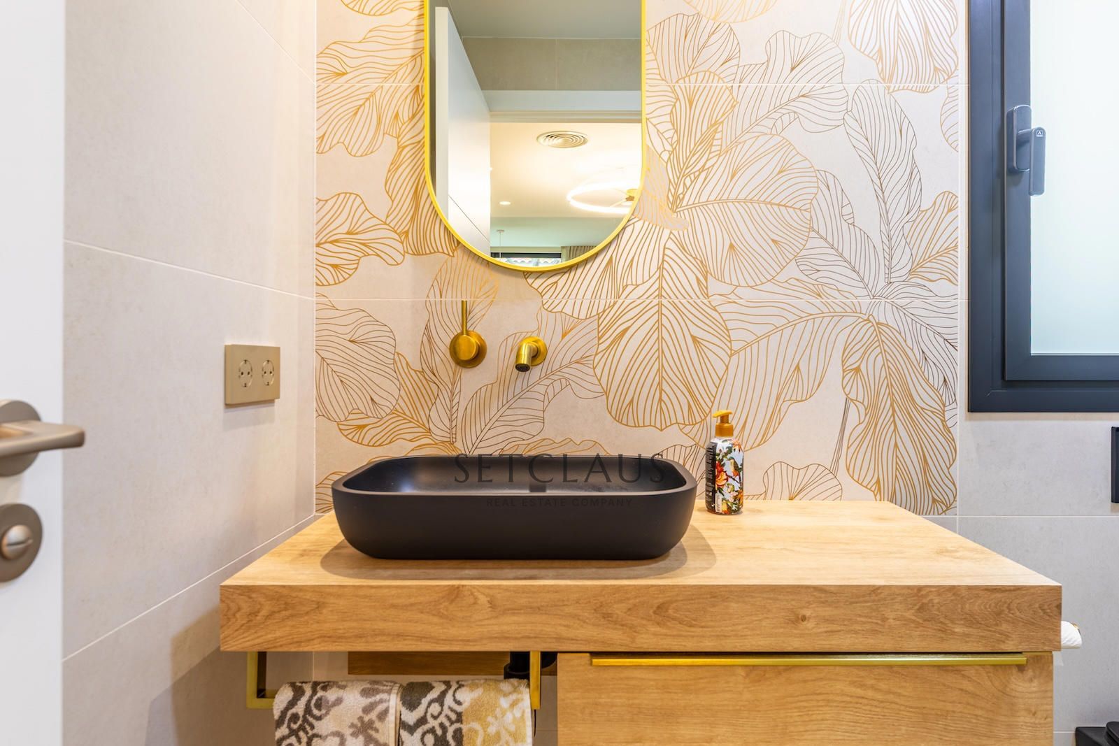 Comprar Impecable y moderno, con altas calidades y gran ubicación foto 23