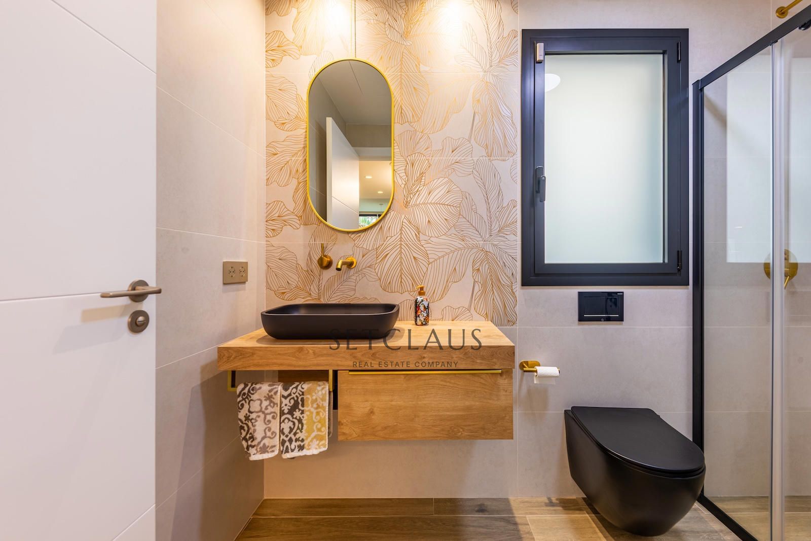 Comprar Impecable y moderno, con altas calidades y gran ubicación foto 25