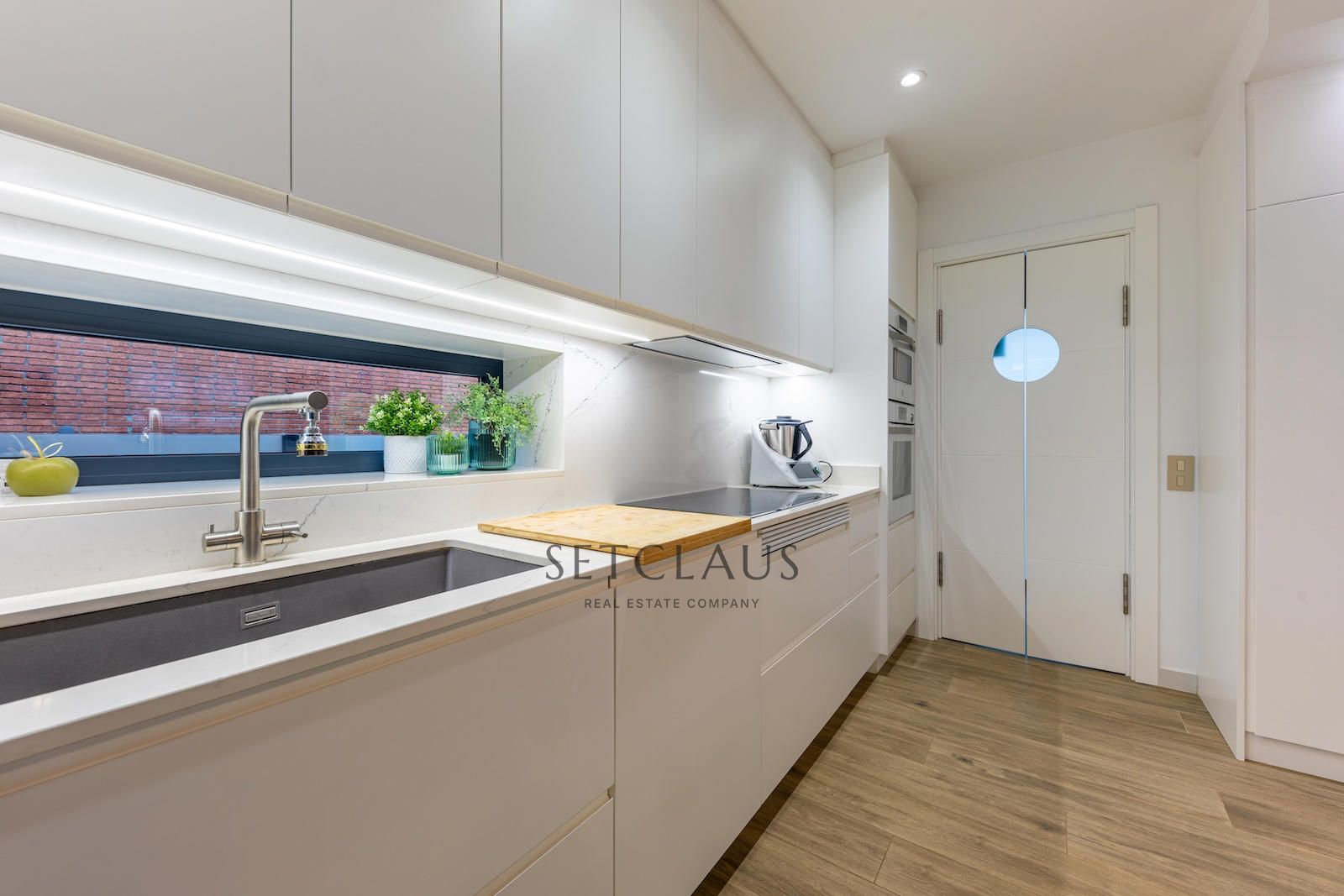 Comprar Impecable y moderno, con altas calidades y gran ubicación foto 30
