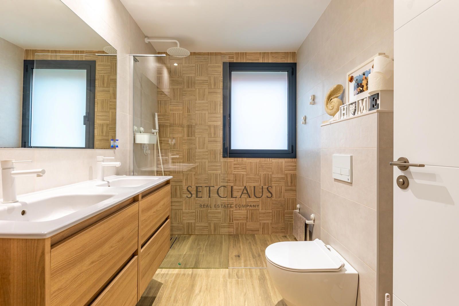 Comprar Impecable y moderno, con altas calidades y gran ubicación foto 55