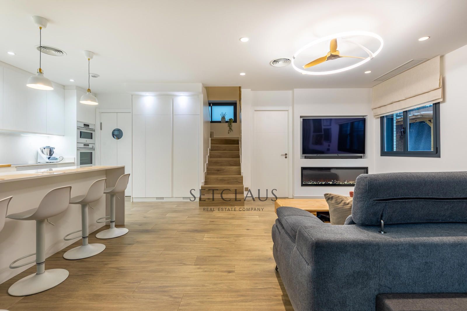 Comprar Impecable y moderno, con altas calidades y gran ubicación foto 8