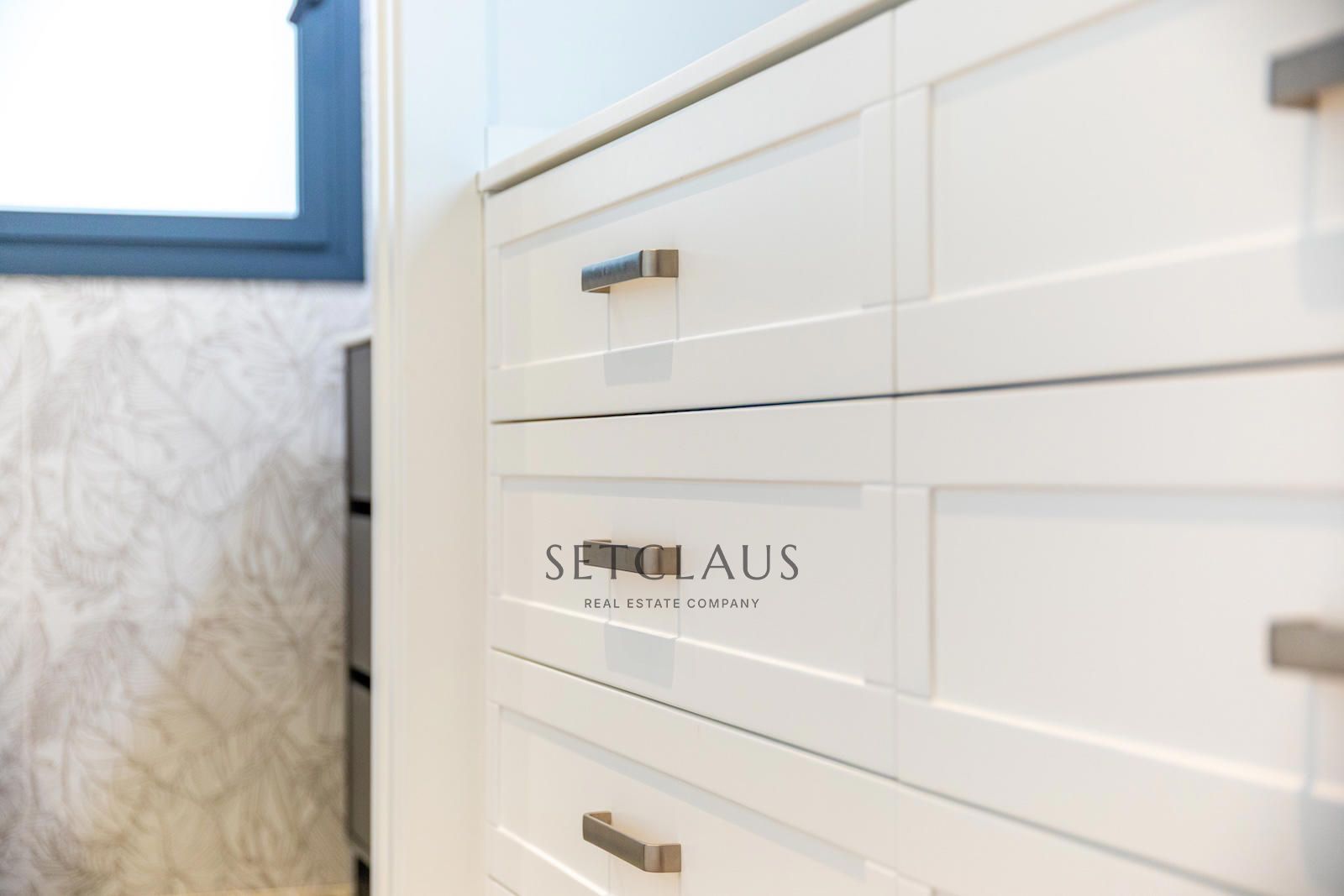 Comprar Impecable y moderno, con altas calidades y gran ubicación foto 42