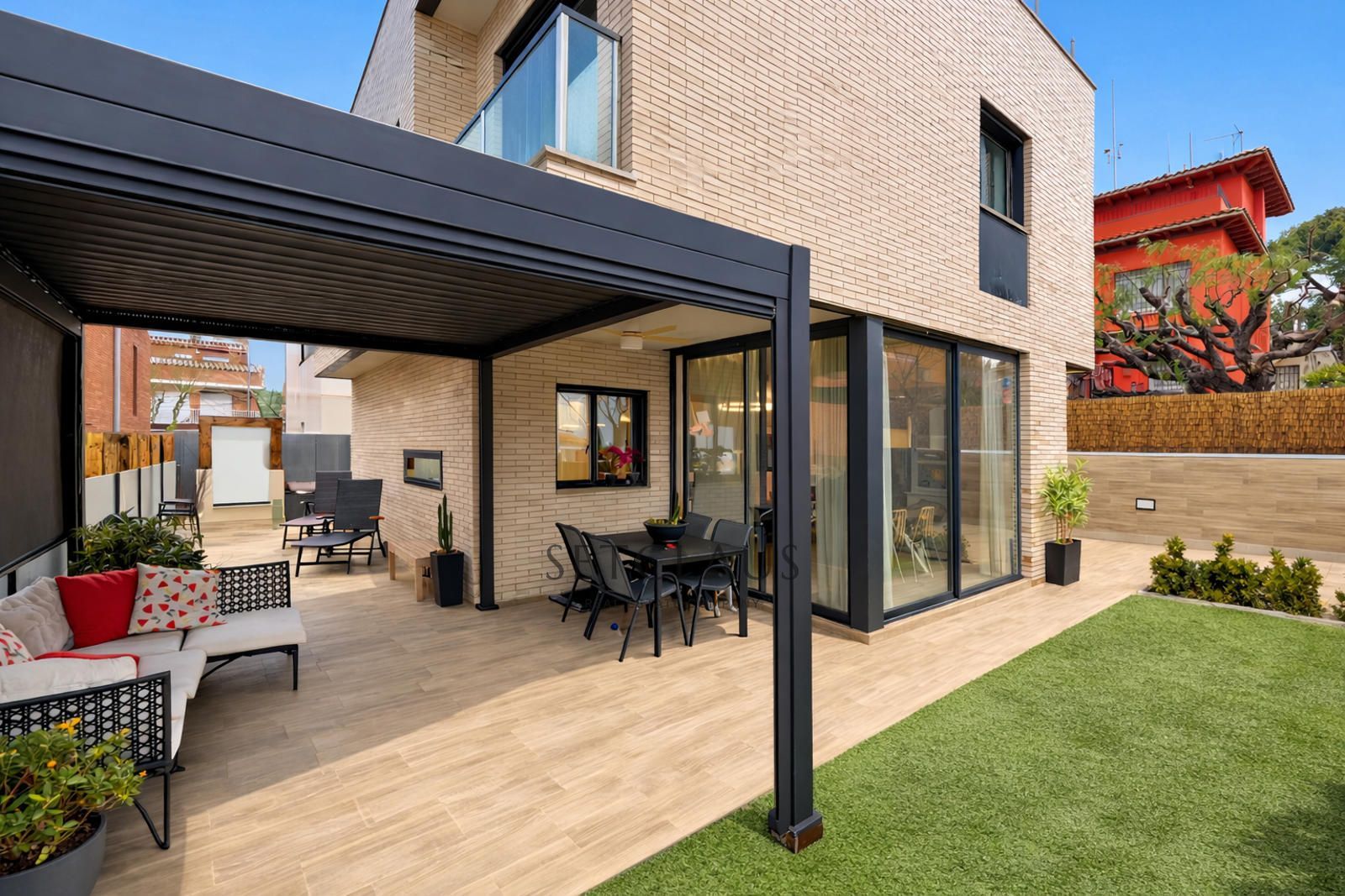 Comprar Impecable y moderno, con altas calidades y gran ubicación foto 1