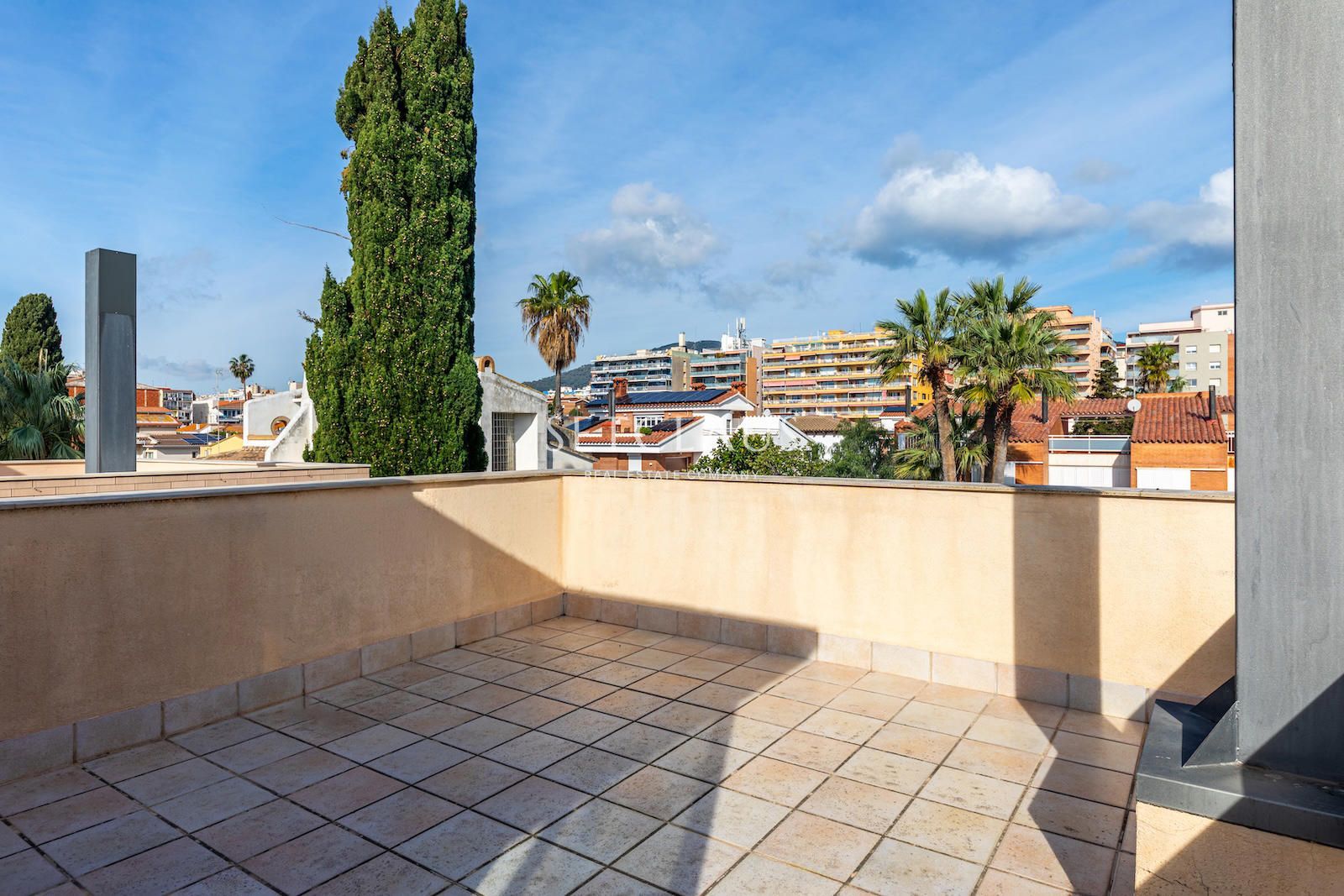 Inmueble Adosado ideal cerca del puerto y servicios foto 35