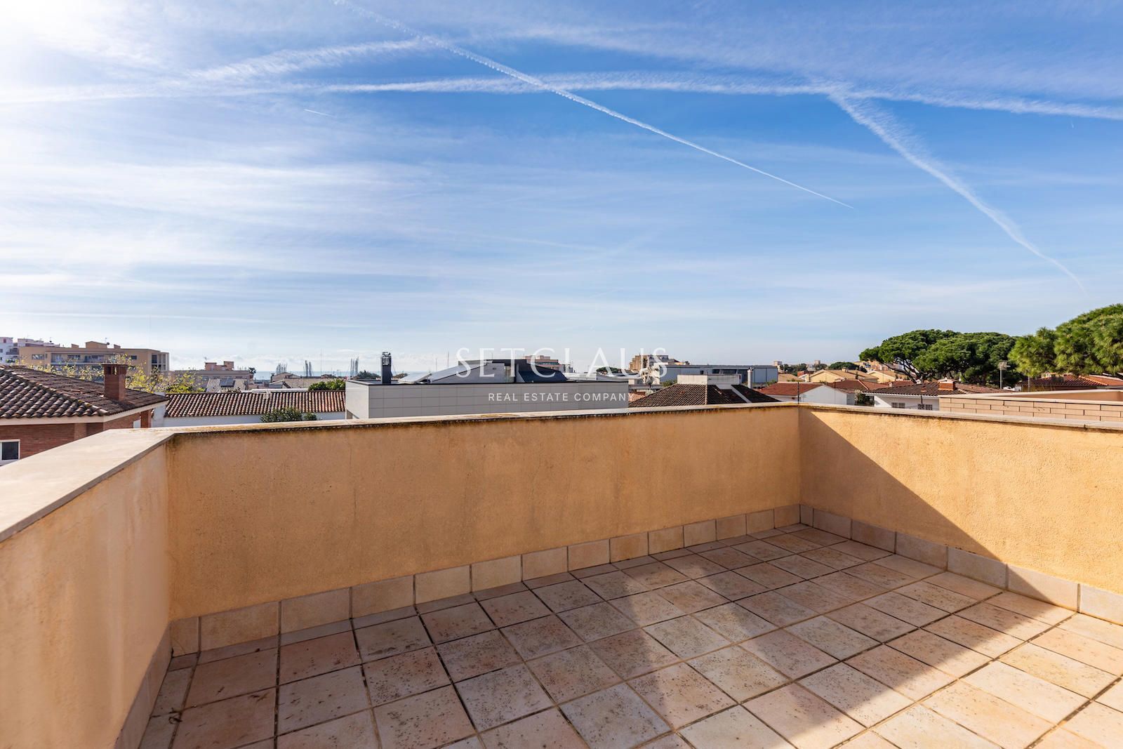 Inmueble Adosado ideal cerca del puerto y servicios foto 36