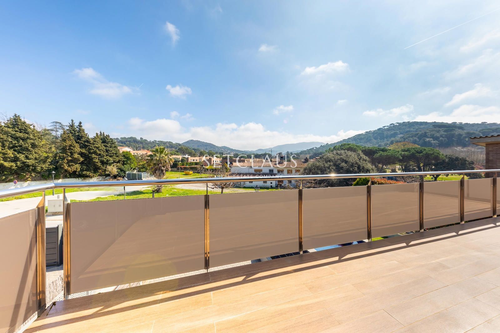 Comprar Amplia, luminosa y bien ubicada foto 9