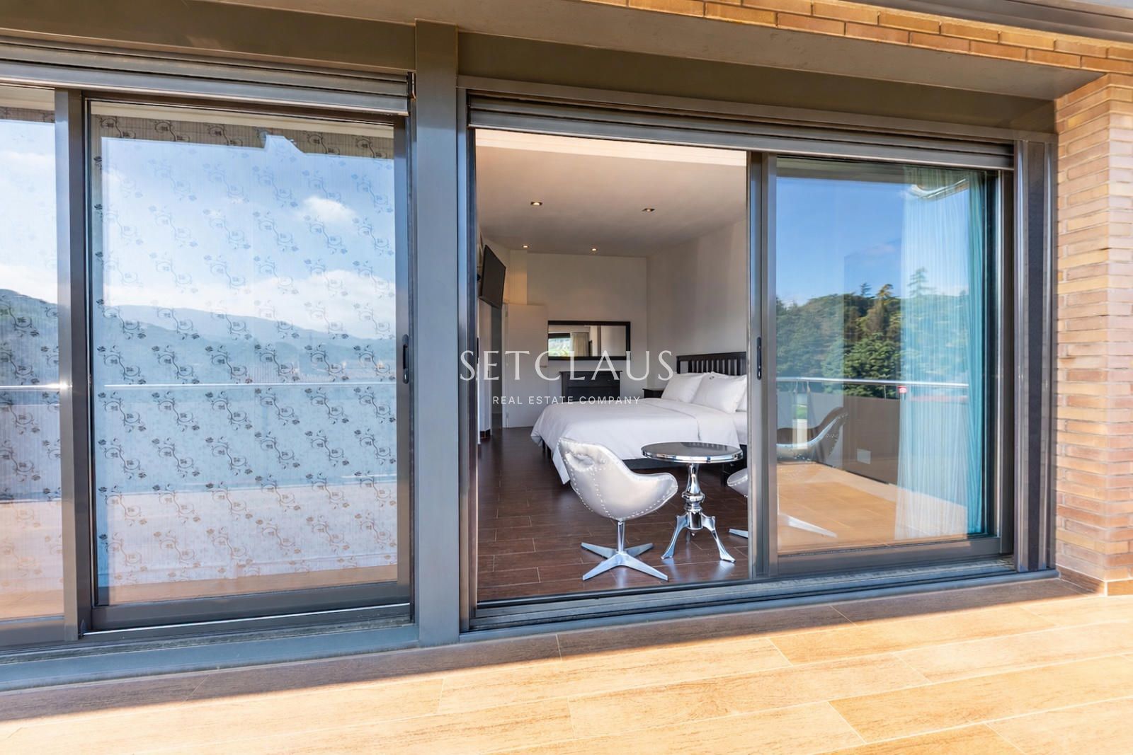 Comprar Amplia, luminosa y bien ubicada foto 30