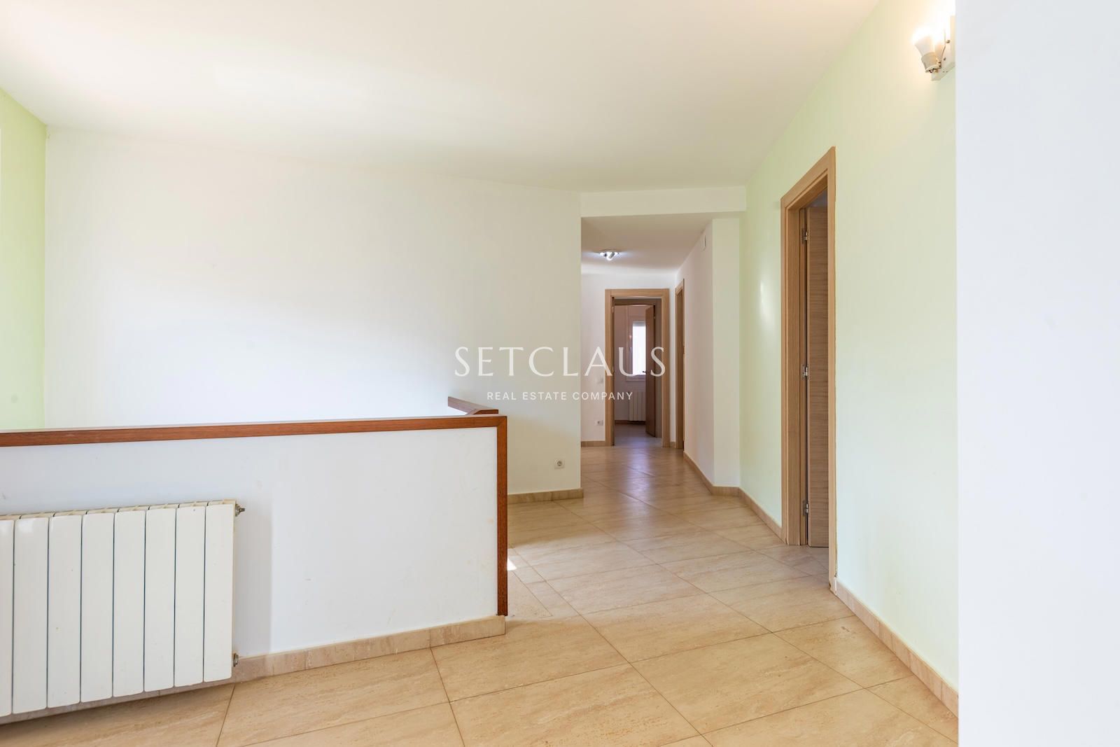 Comprar Chalet independiente en una sola planta y con mucha luz. foto 15