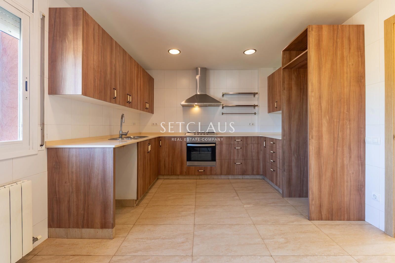 Comprar Chalet independiente en una sola planta y con mucha luz. foto 17