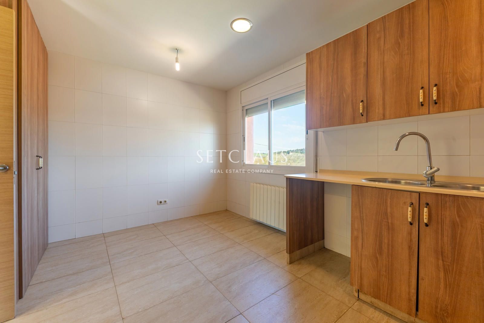 Comprar Chalet independiente en una sola planta y con mucha luz. foto 18