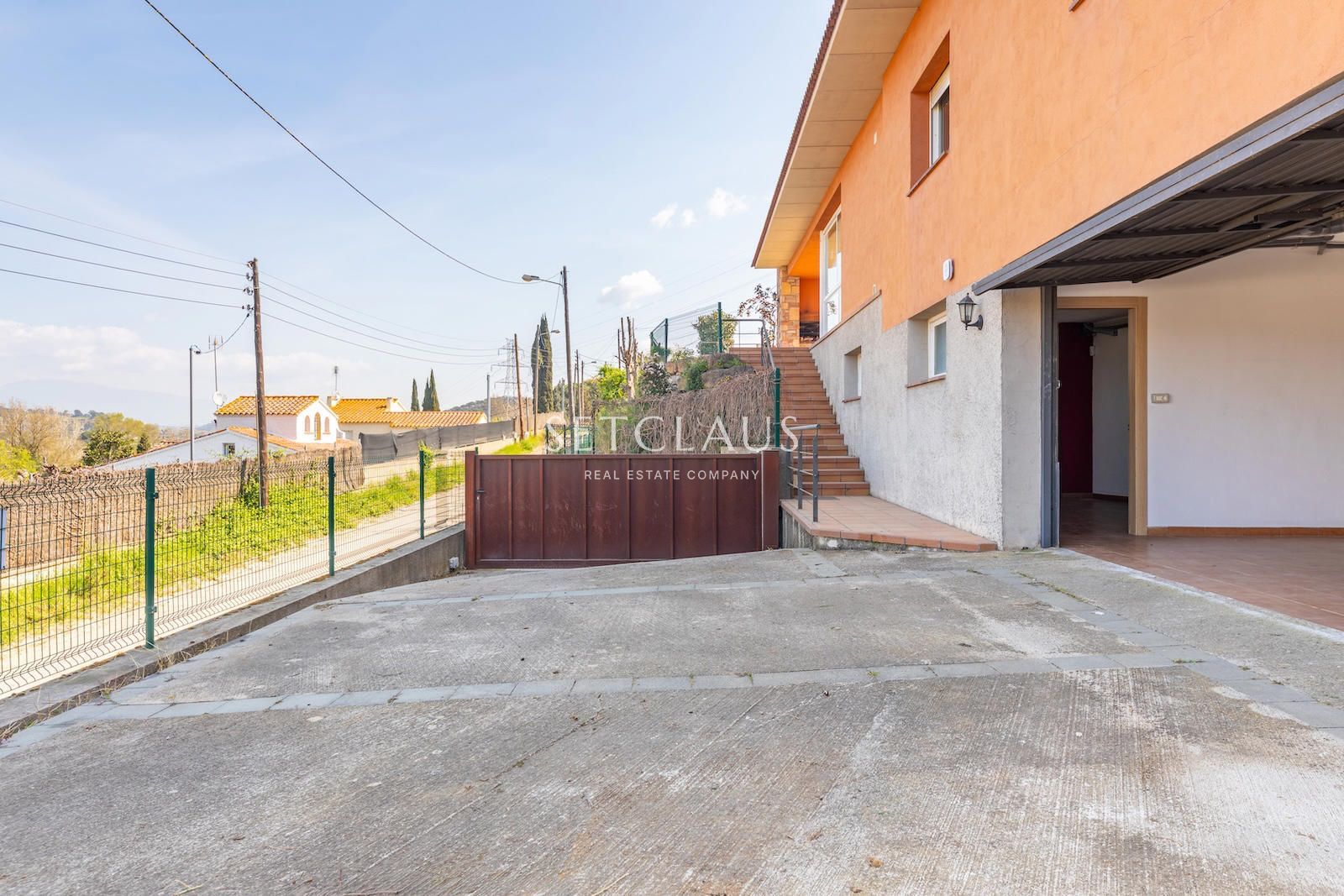 Comprar Chalet independiente en una sola planta y con mucha luz. foto 47