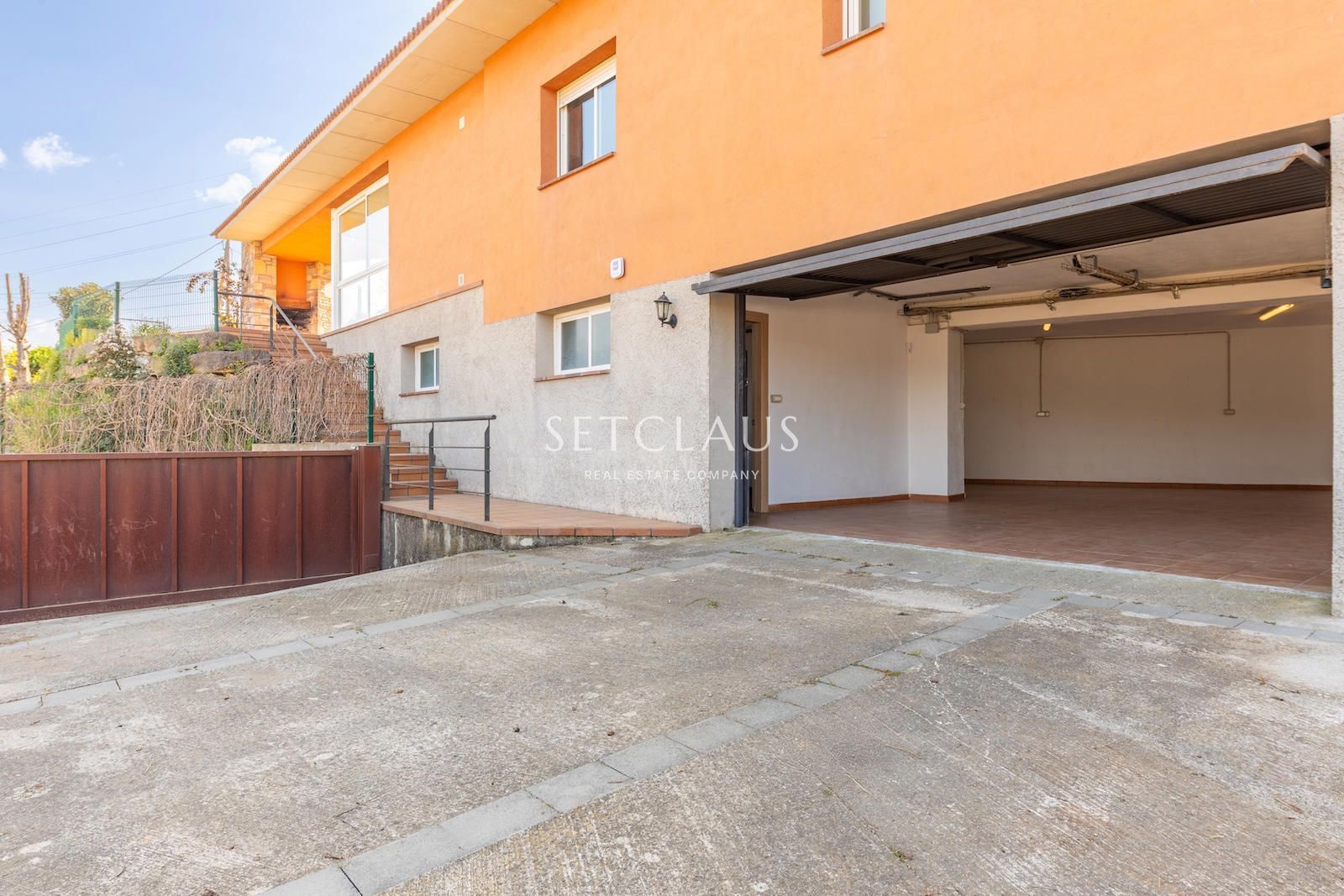 Comprar Chalet independiente en una sola planta y con mucha luz. foto 48