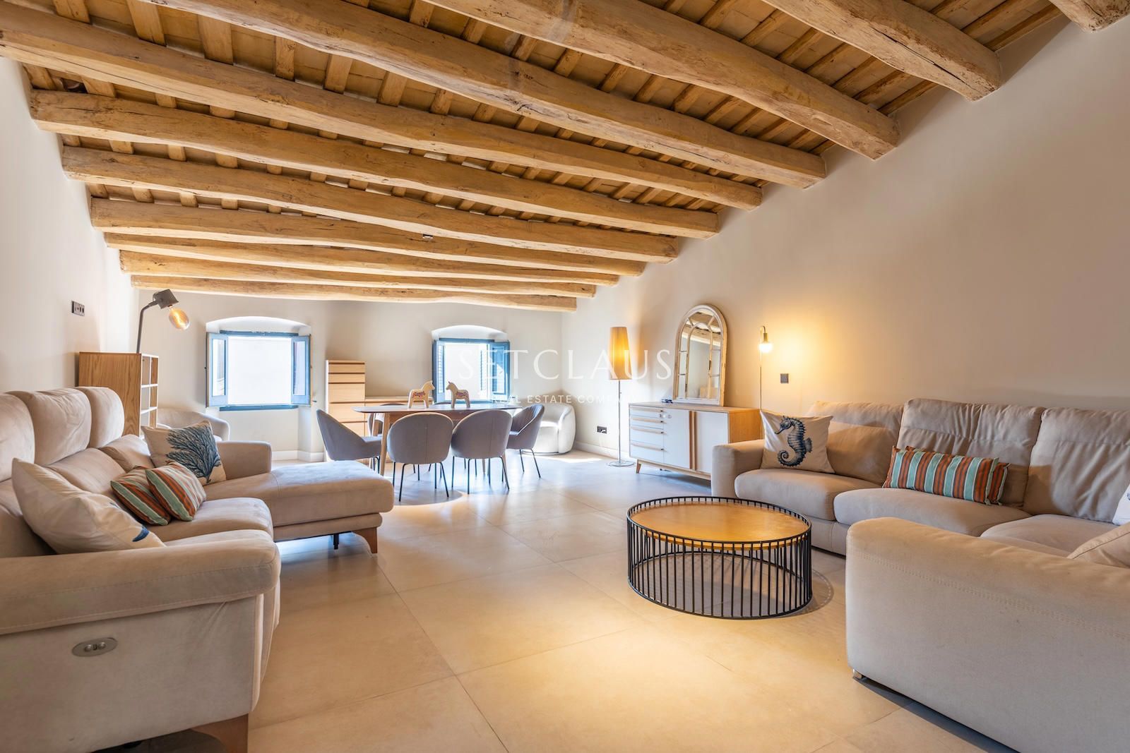 Comprar Espectacular casa de pueblo reformada en el centro de El Masnou foto 36